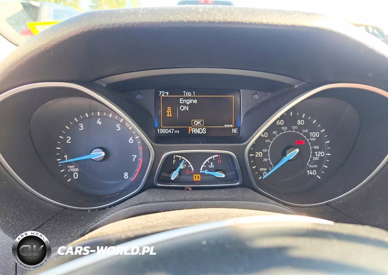 2015 Ford Focus Se VIN:1FADP3K28FL244926 - 9