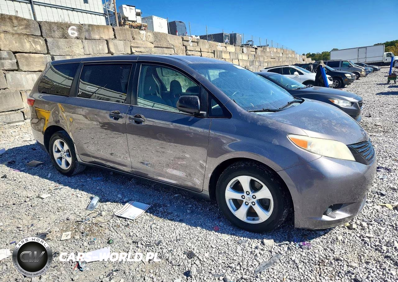 2015 Toyota Sienna L 7-Passenger VIN:5TDZK3DC9FS550889 - 4