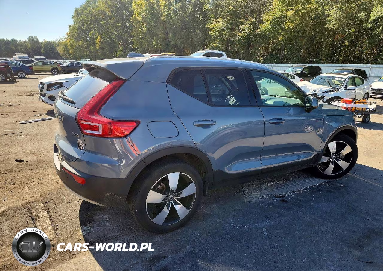2020 Volvo Xc40 T5 Momentum VIN:YV4162UKXL2339817 - 3