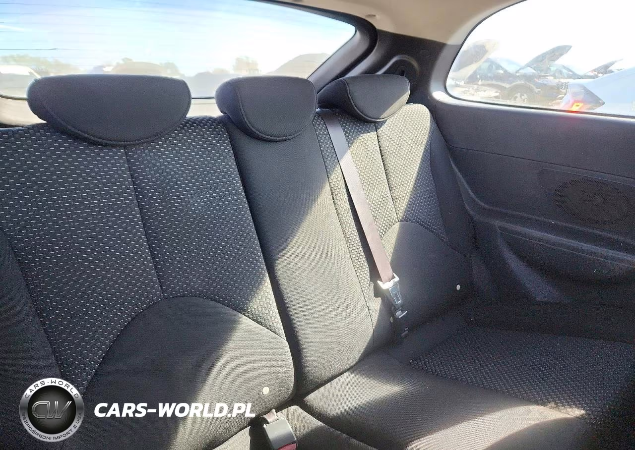 2008 Hyundai Accent Gs VIN:KMHCM36C88U089174 - 10