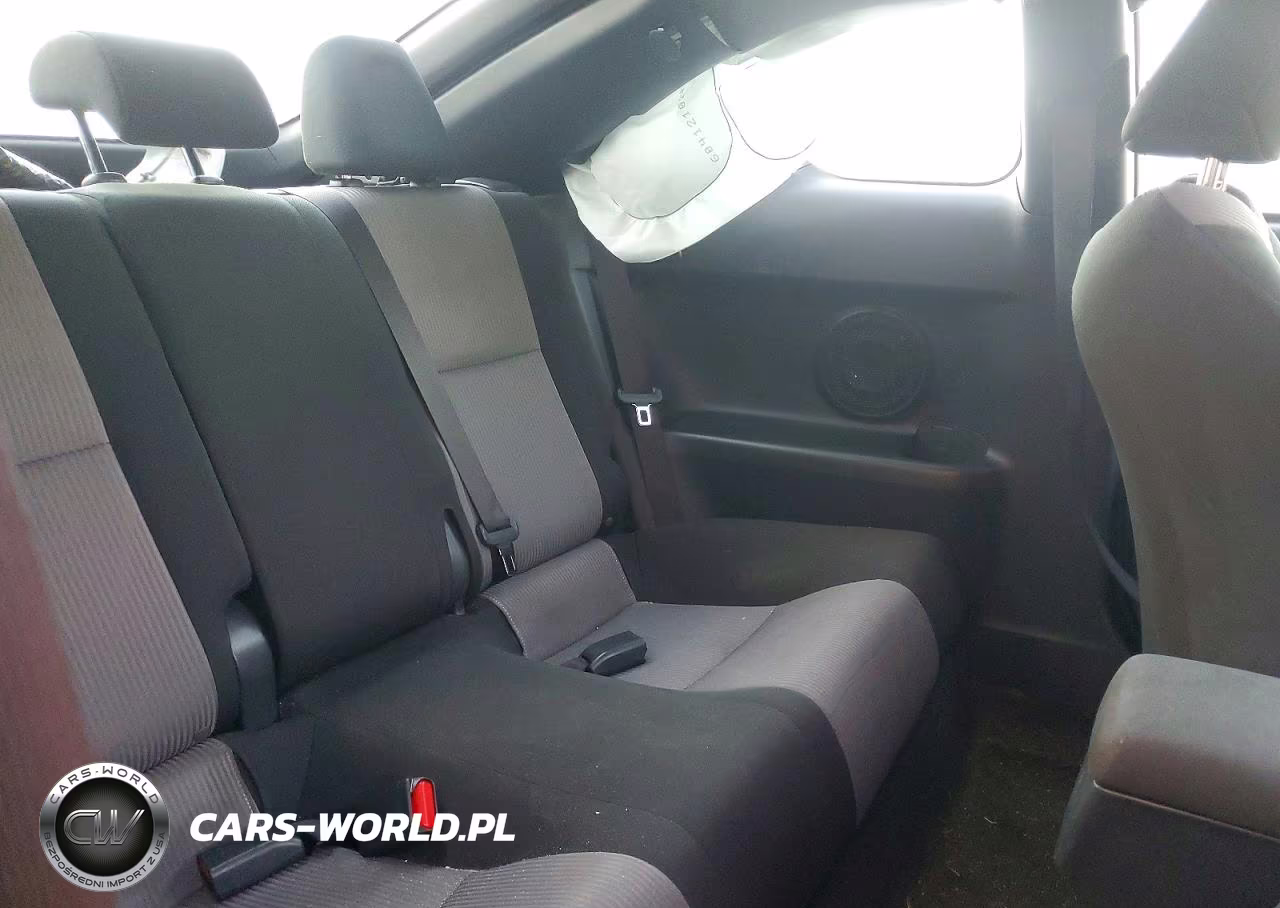 2015 Scion Tc Base VIN:JTKJF5C71FJ011402 - 10
