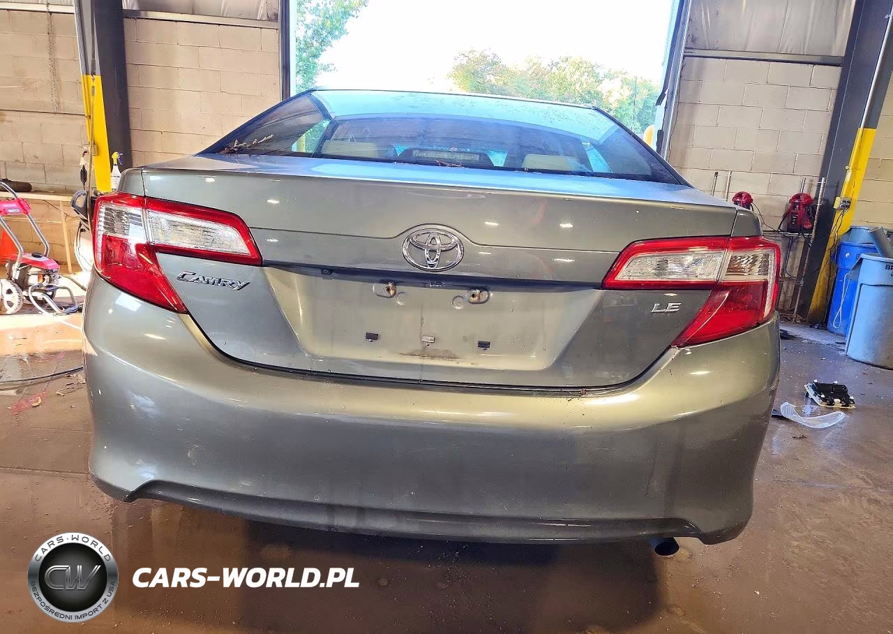 2014 Toyota Camry Le VIN:4T4BF1FK4ER377485 - 6