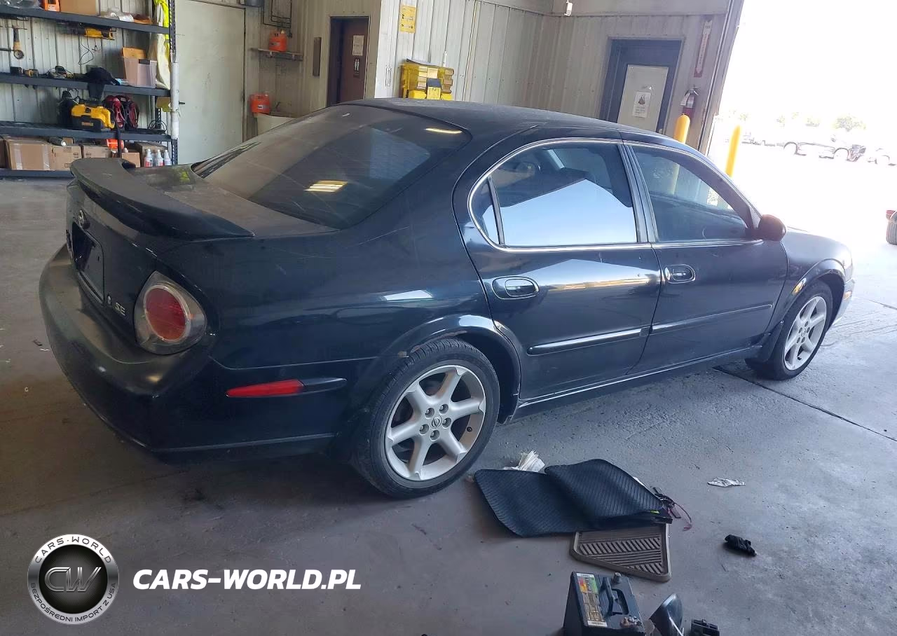 2002 Nissan Maxima Gxe VIN:JN1DA31D12T422851 - 3