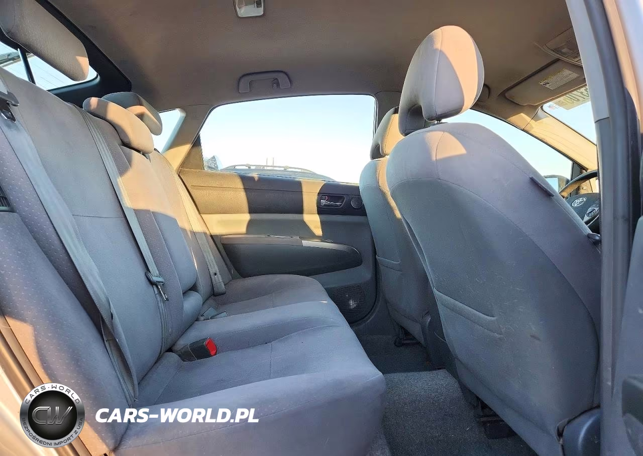2007 Toyota Prius Base VIN:JTDKB20UX77671047 - 10