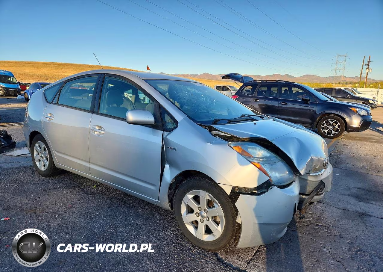 2007 Toyota Prius Base VIN:JTDKB20UX77671047 - 4