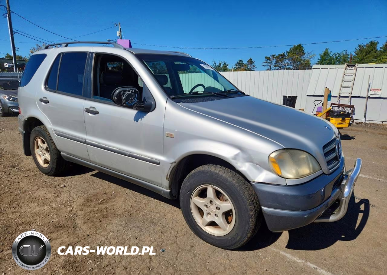 1999 Mercedes-Benz Ml 320 VIN:4JGAB54E3XA117914 - 4
