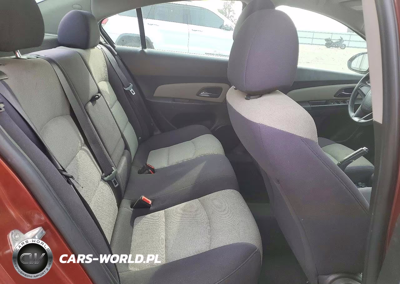 2013 Chevrolet Cruze Ls VIN:1G1PB5SH2D7169984 - 10