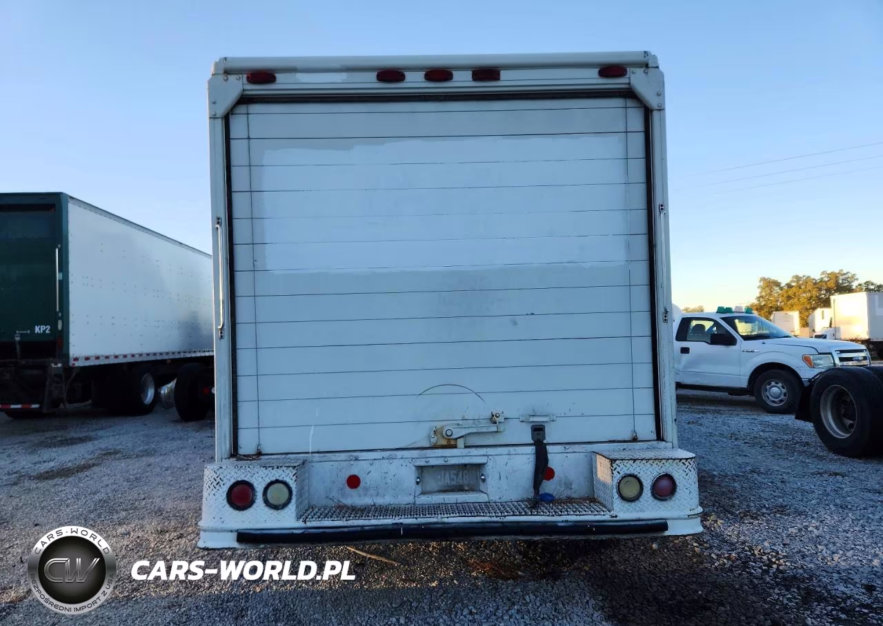 2001 Freightliner Mt45 Chassis Delivery Truck VIN:4UZAANBW71CH86586 - 6