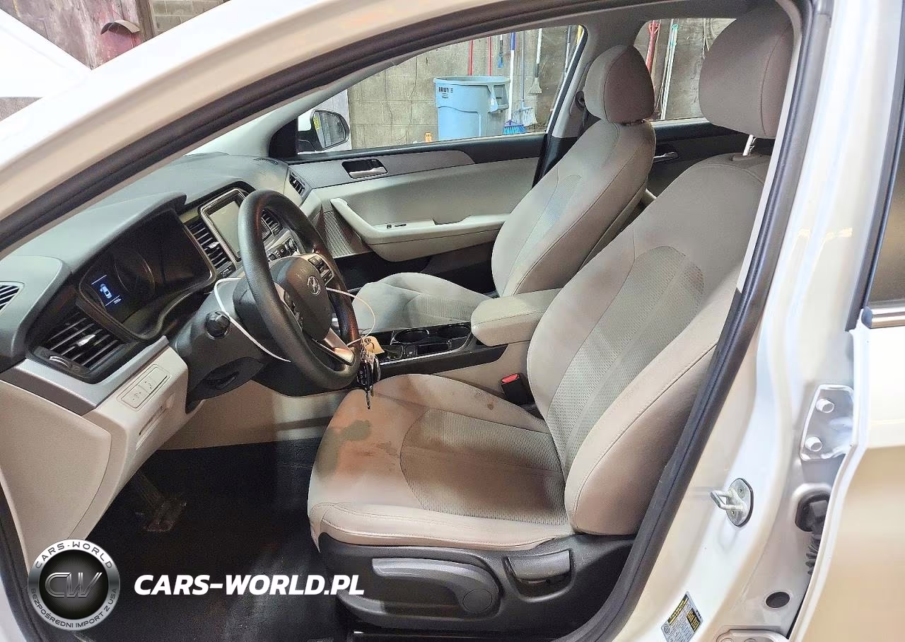 2019 Hyundai Sonata Se VIN:5NPE24AF7KH742475 - 7
