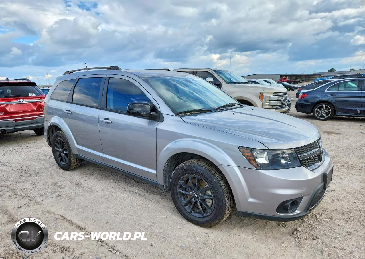2019 Dodge Journey Se VIN:3C4PDCBBXKT864742 - 4