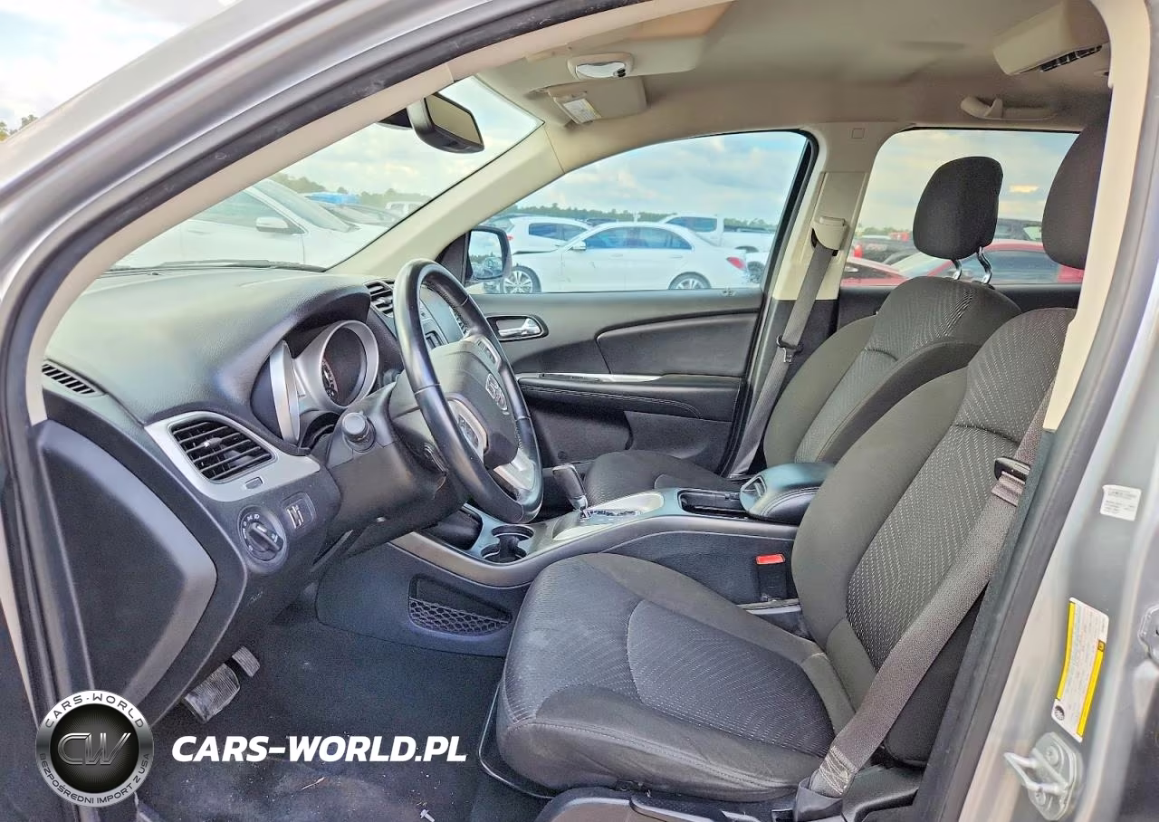2019 Dodge Journey Se VIN:3C4PDCBBXKT864742 - 7