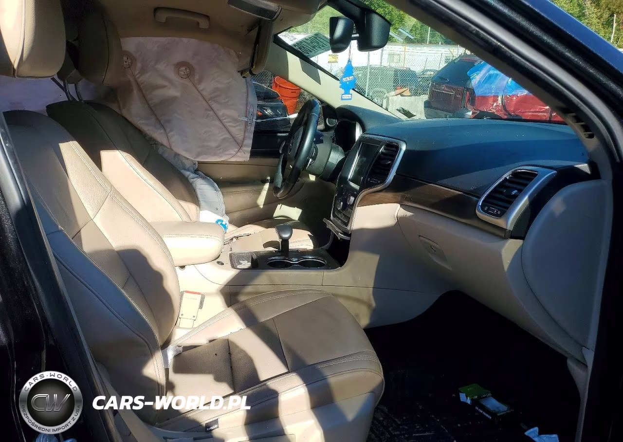 2014 Jeep Grand Cherokee Laredo VIN:1C4RJFAG5EC104895 - 7
