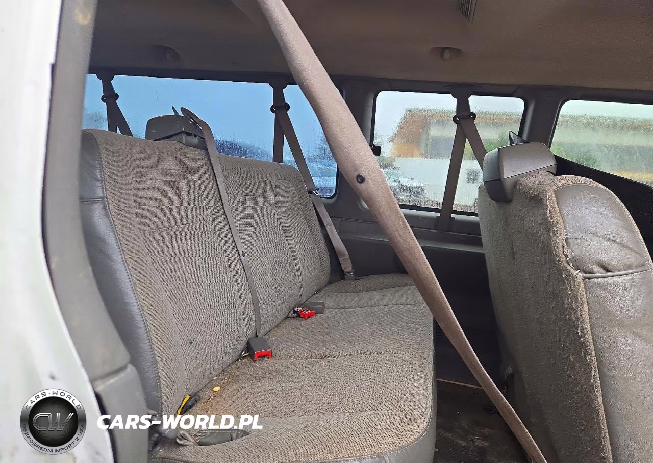2013 Chevrolet Express G3500 Ls VIN:1GAZGZFG0D1112396 - 11