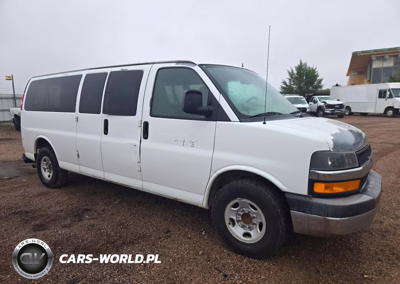 2013 Chevrolet Express G3500 Ls VIN:1GAZGZFG0D1112396 - 4