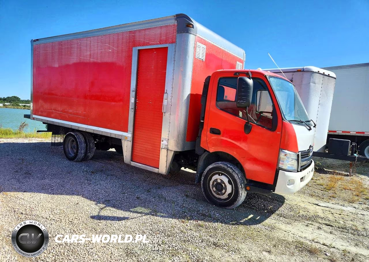 2017 Hino 195 Box Truck VIN:JHHSDM2H9HK005749 - 4