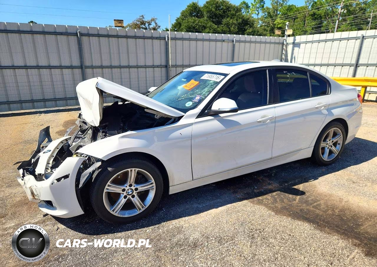 2012 BMW 328 I – zdjęcie 1 z 12