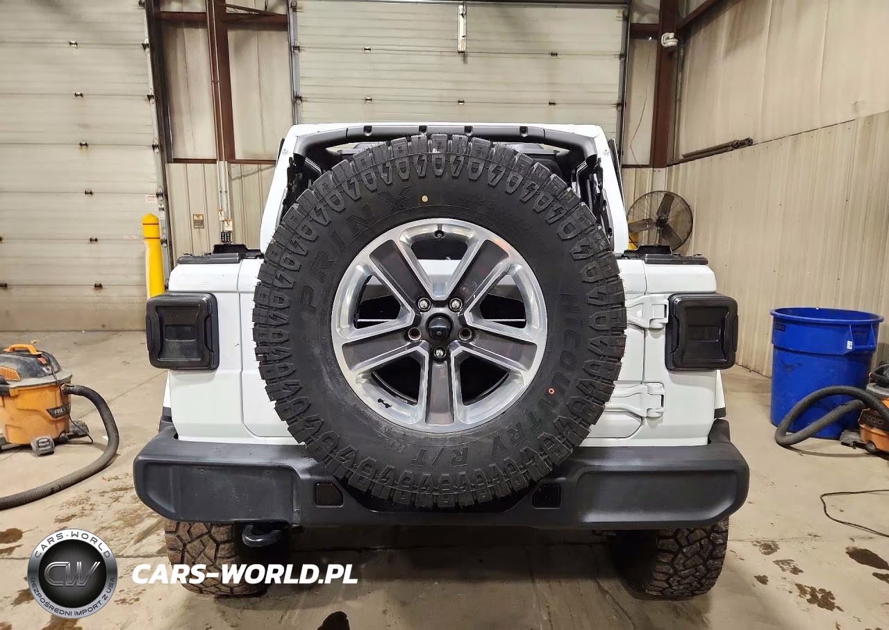 2021 Jeep Wrangler Unlimited Sahara VIN:1C4HJXEN7MW645986 - 6