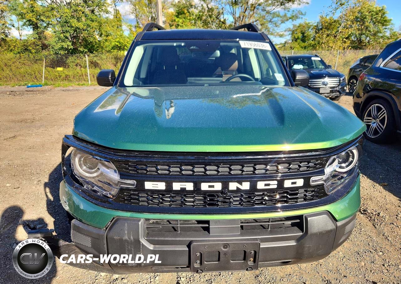 2025 Ford Bronco Sport Outer Banks VIN:3FMCR9CNXSRF41991 - 5