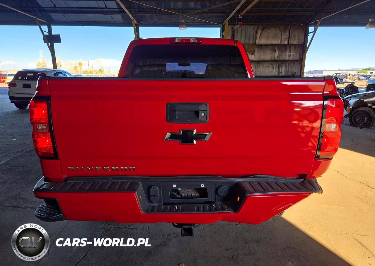 2018 Chevrolet Silverado K1500 Custom VIN:3GCUKPEC4JG424317 - 6