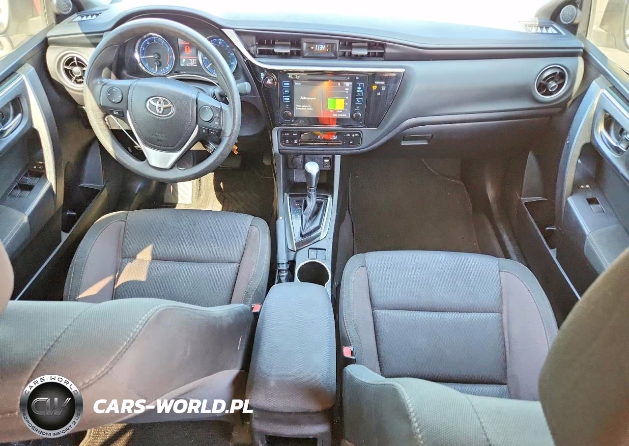 2017 Toyota Corolla Le VIN:5YFBURHE5HP592286 - 8