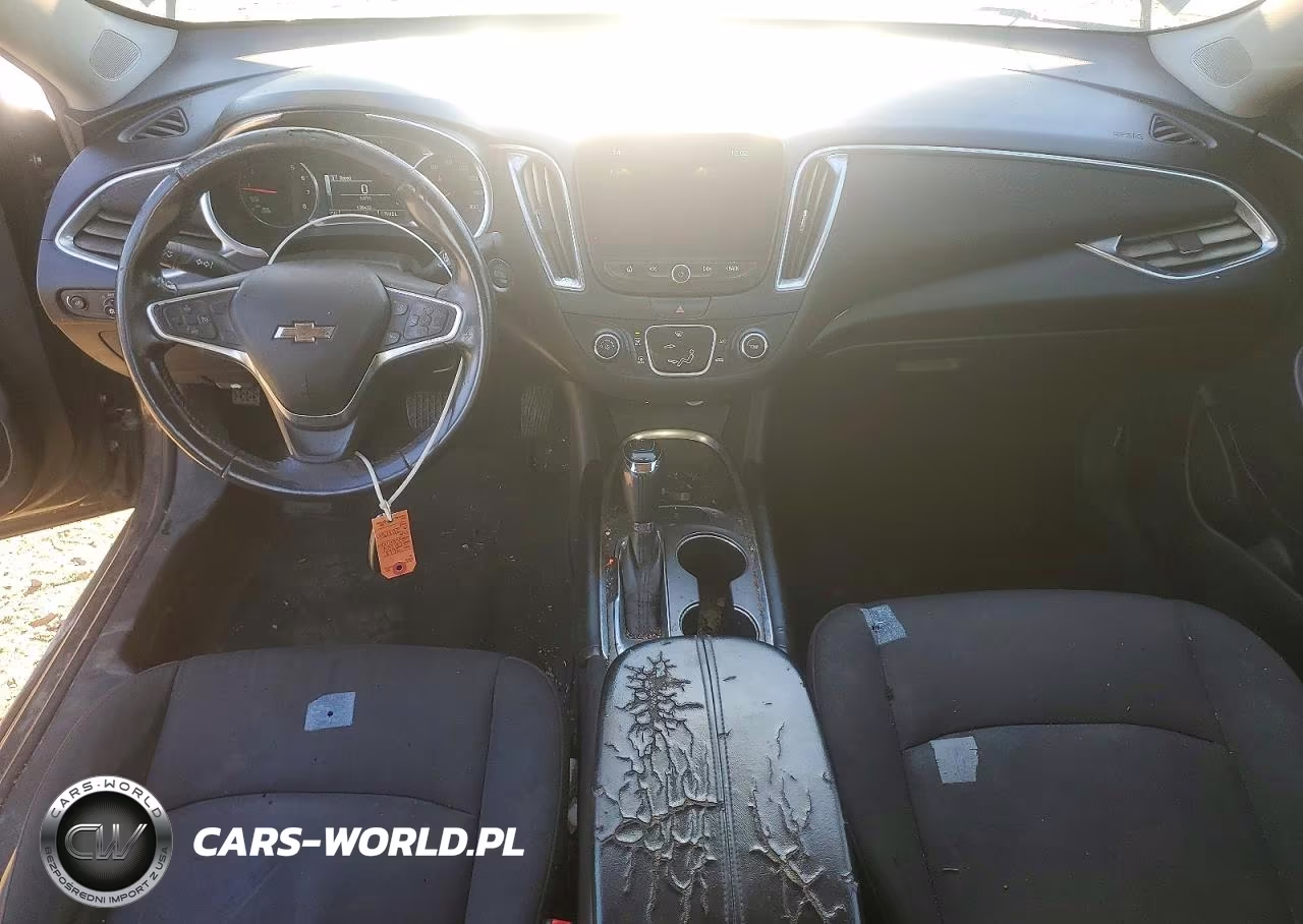2018 Chevrolet Malibu Lt VIN:1G1ZD5ST7JF208156 - 8