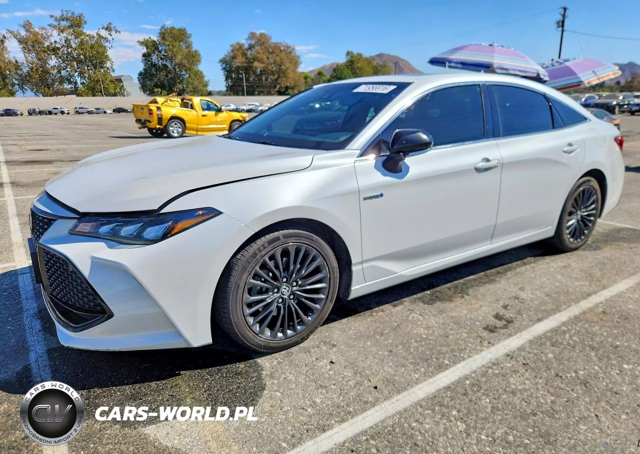 2019 Toyota Avalon Hybrid Xse – zdjęcie 1 z 12