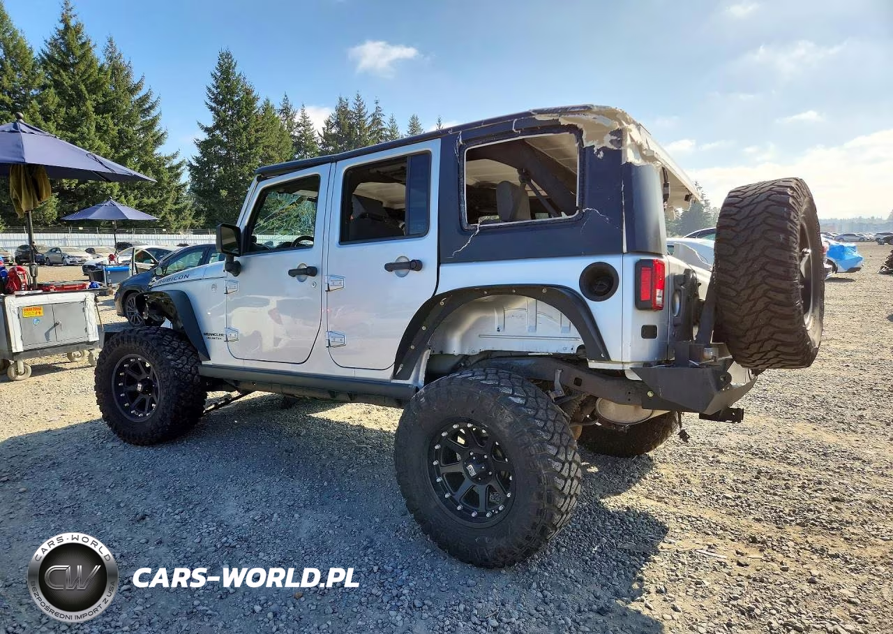 2010 Jeep Wrangler Unlimited Rubicon VIN:1J4HA6H11AL107827 - 2