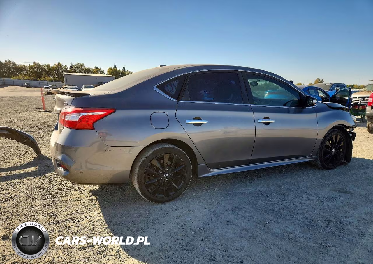 2017 Nissan Sentra Sr VIN:3N1AB7AP6HY370375 - 3