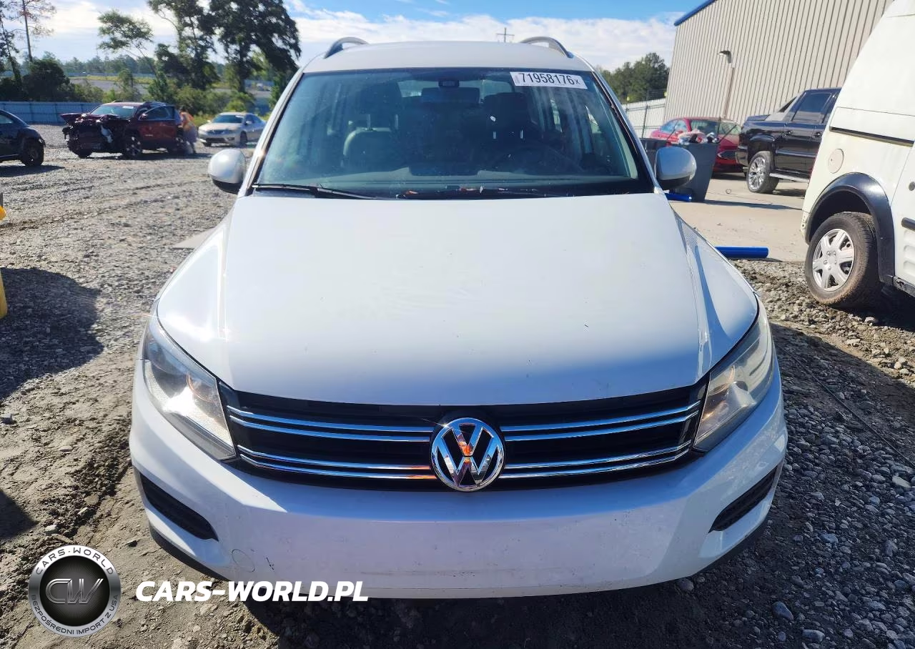 2017 Volkswagen Tiguan S VIN:WVGAV7AXXHW508443 - 5