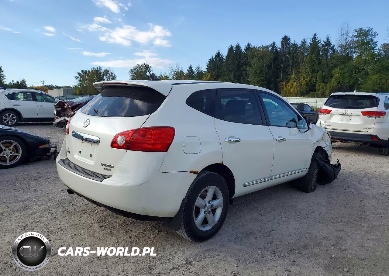 2012 Nissan Rogue S VIN:JN8AS5MV4CW411196 - 3
