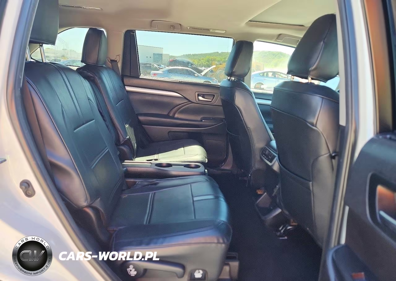 2019 Toyota Highlander Xle VIN:5TDKZRFH6KS350202 - 11