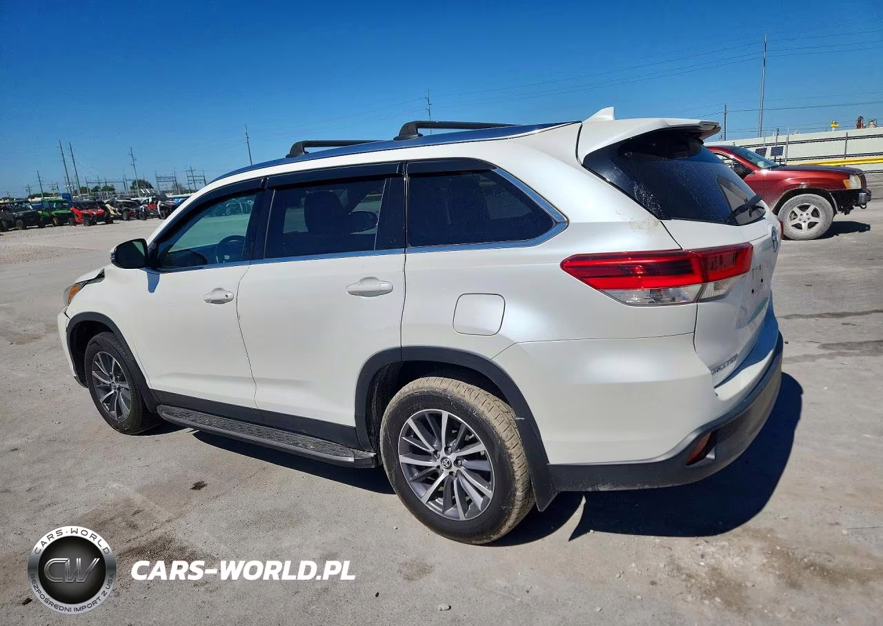 2019 Toyota Highlander Xle VIN:5TDKZRFH6KS350202 - 2