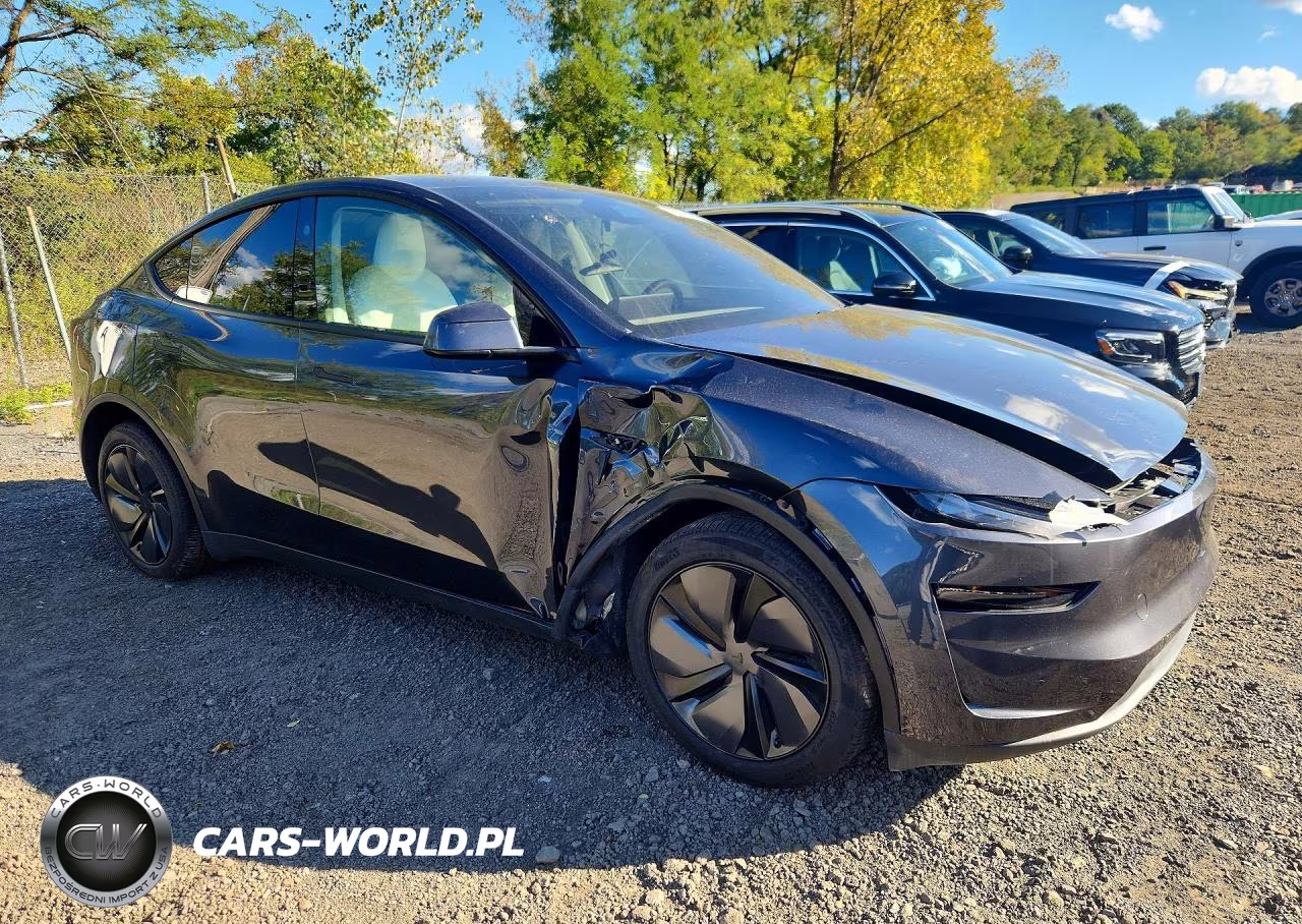 2026 Tesla Model Y VIN:7SAYGDED2TA475124 - 4