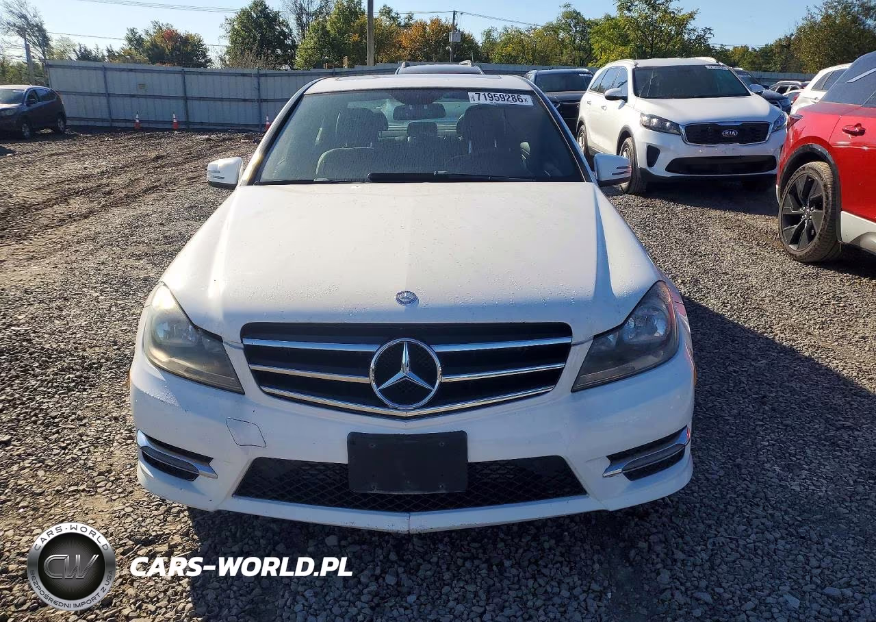 2014 Mercedes-Benz C 250 VIN:WDDGF4HB0EA932488 - 5