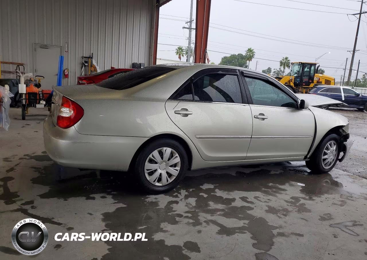 2002 Toyota Camry Xle VIN:4T1BE32K12U058488 - 3
