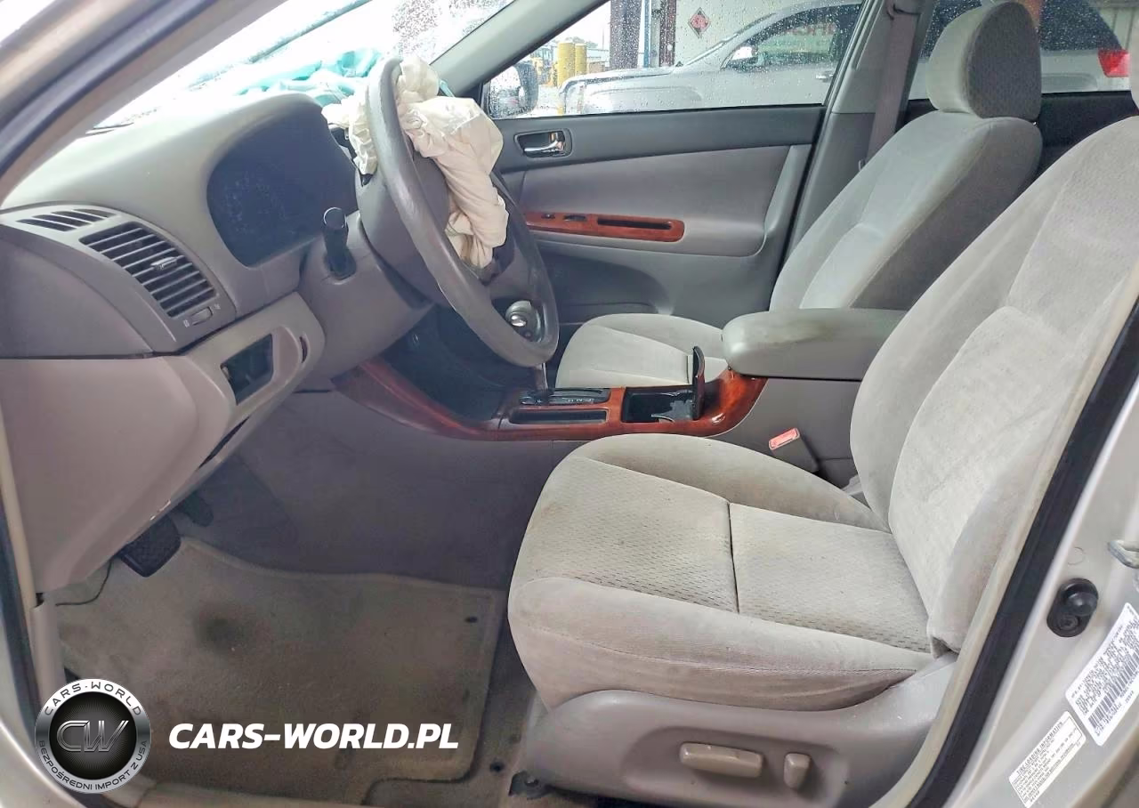 2002 Toyota Camry Xle VIN:4T1BE32K12U058488 - 7