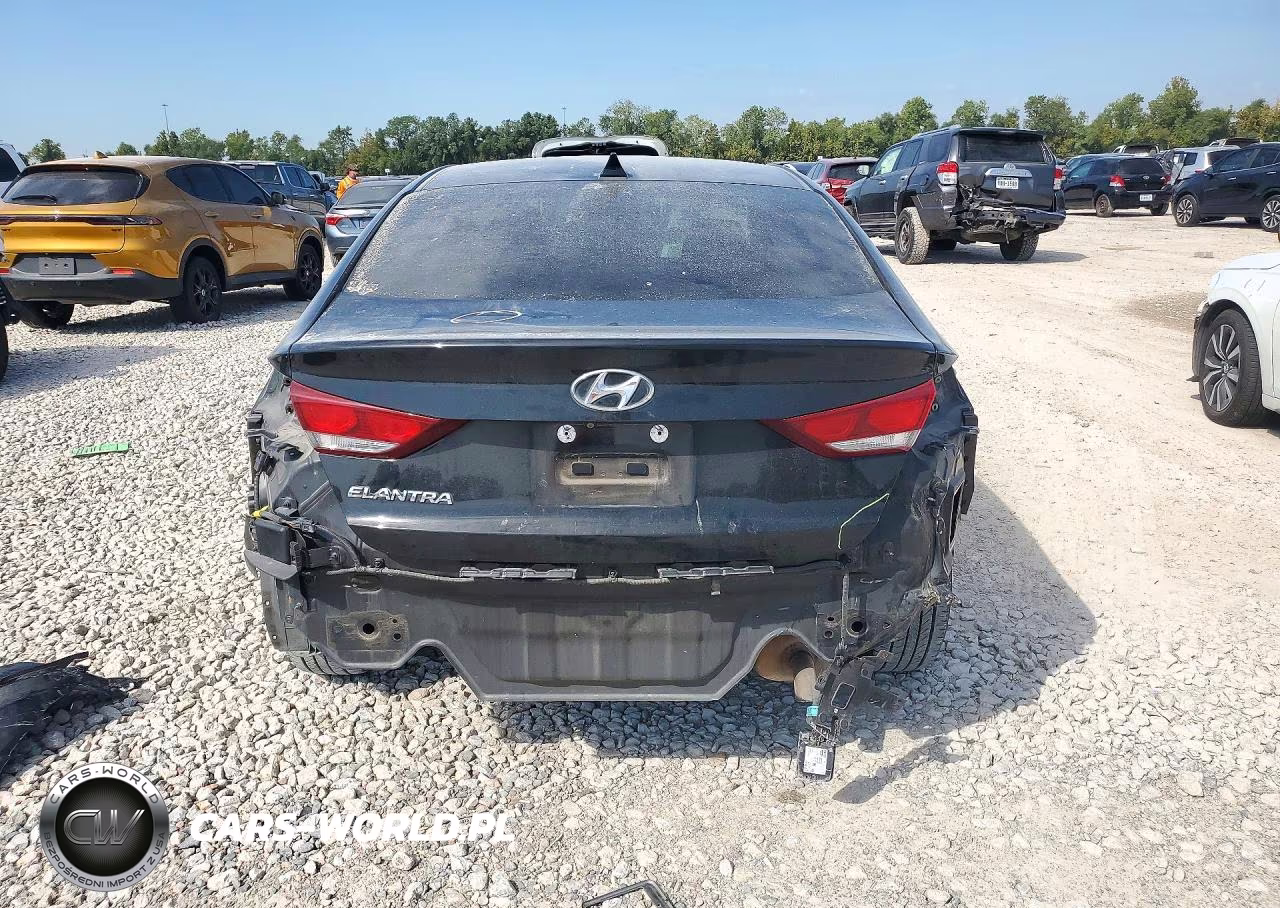 2018 Hyundai Elantra Value Edition VIN:5NPD84LF6JH260781 - 6