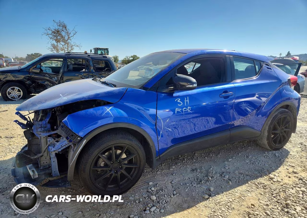 2018 Toyota C-Hr Xle VIN:NMTKHMBX3JR029816 - 1