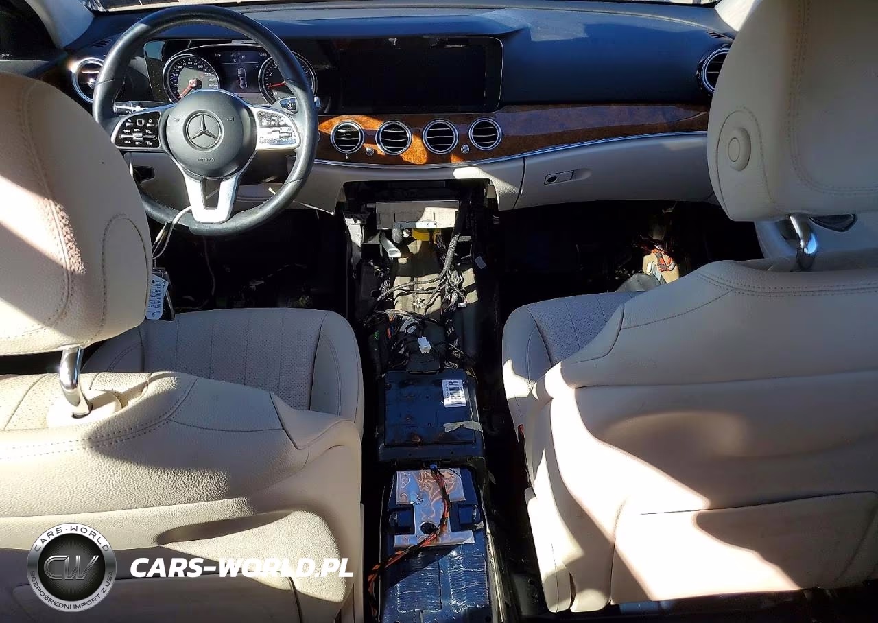 2019 Mercedes-Benz E 300 4Matic VIN:WDDZF4KB3KA551165 - 8