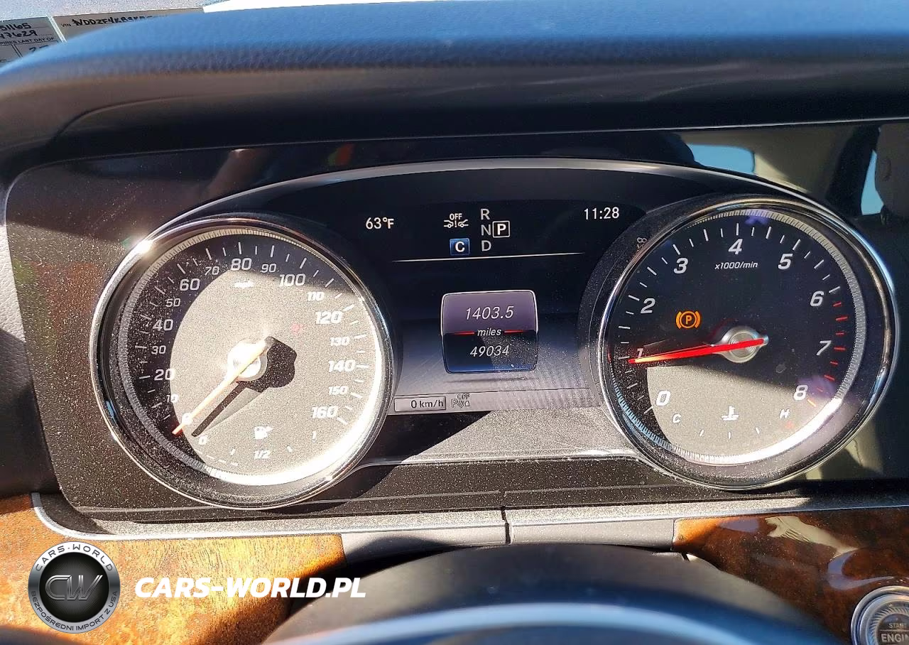 2019 Mercedes-Benz E 300 4Matic VIN:WDDZF4KB3KA551165 - 9