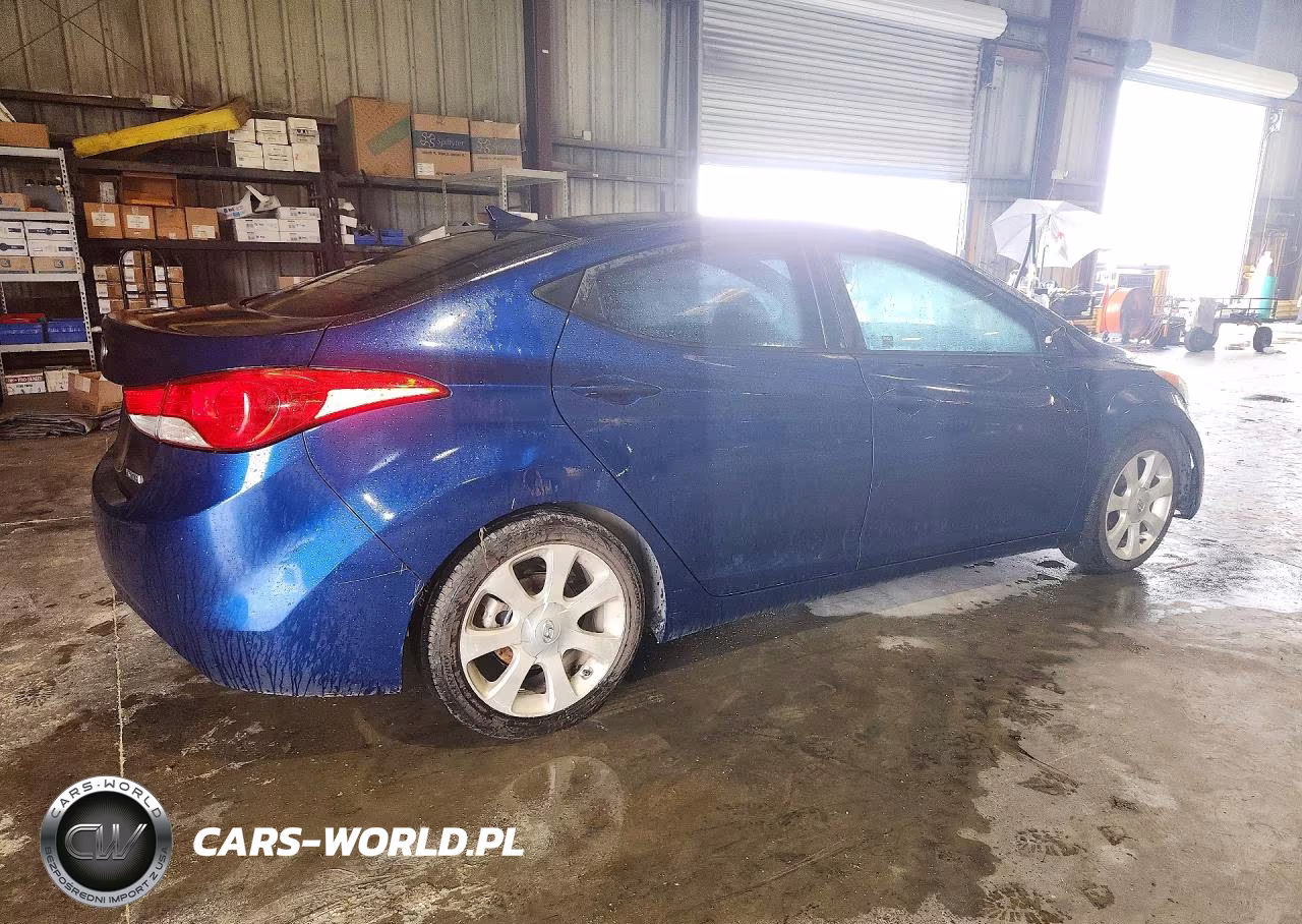 2013 Hyundai Elantra Limited VIN:KMHDH4AE9DU574215 - 3