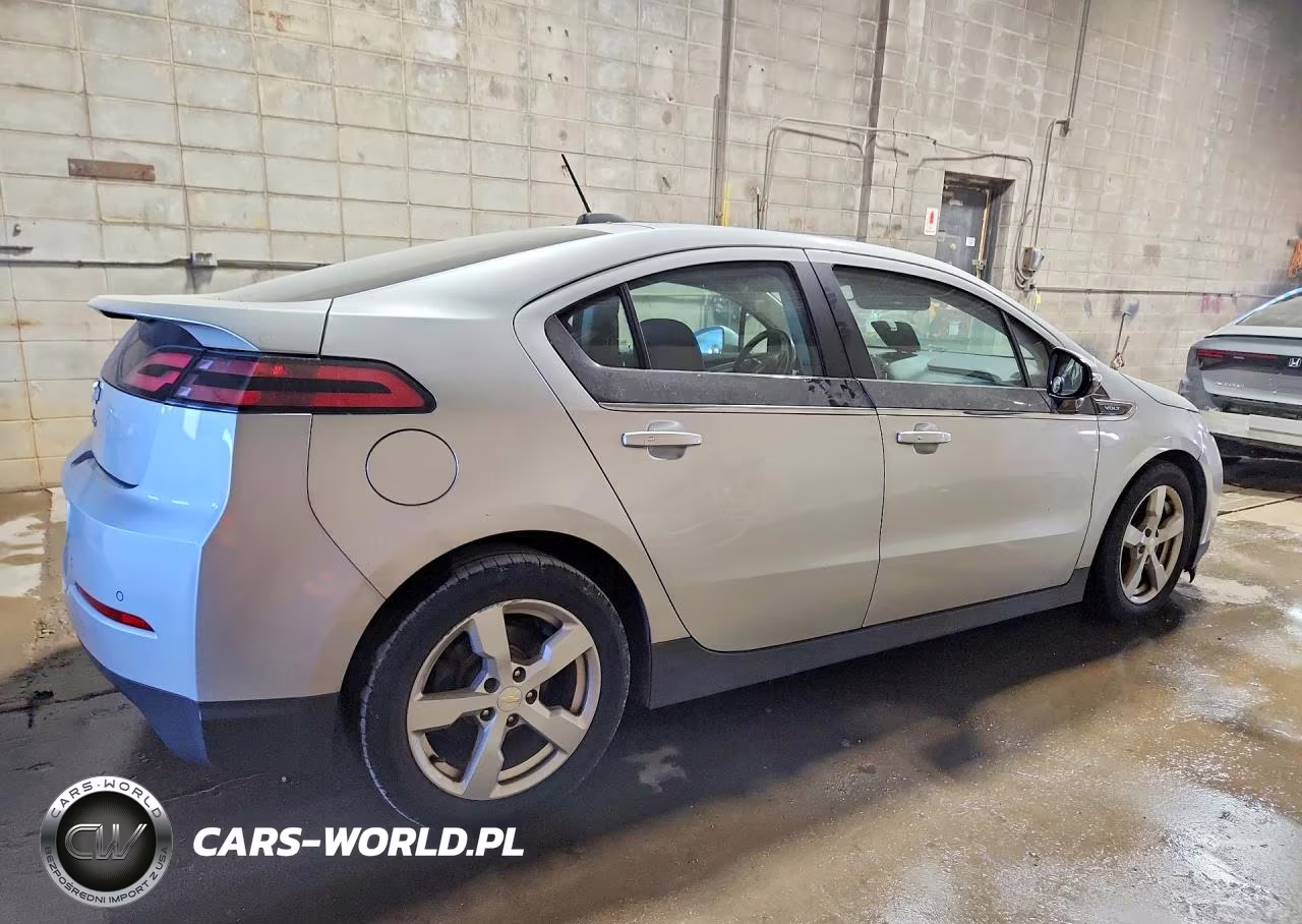 2015 Chevrolet Volt VIN:1G1RB6E43FU120854 - 3