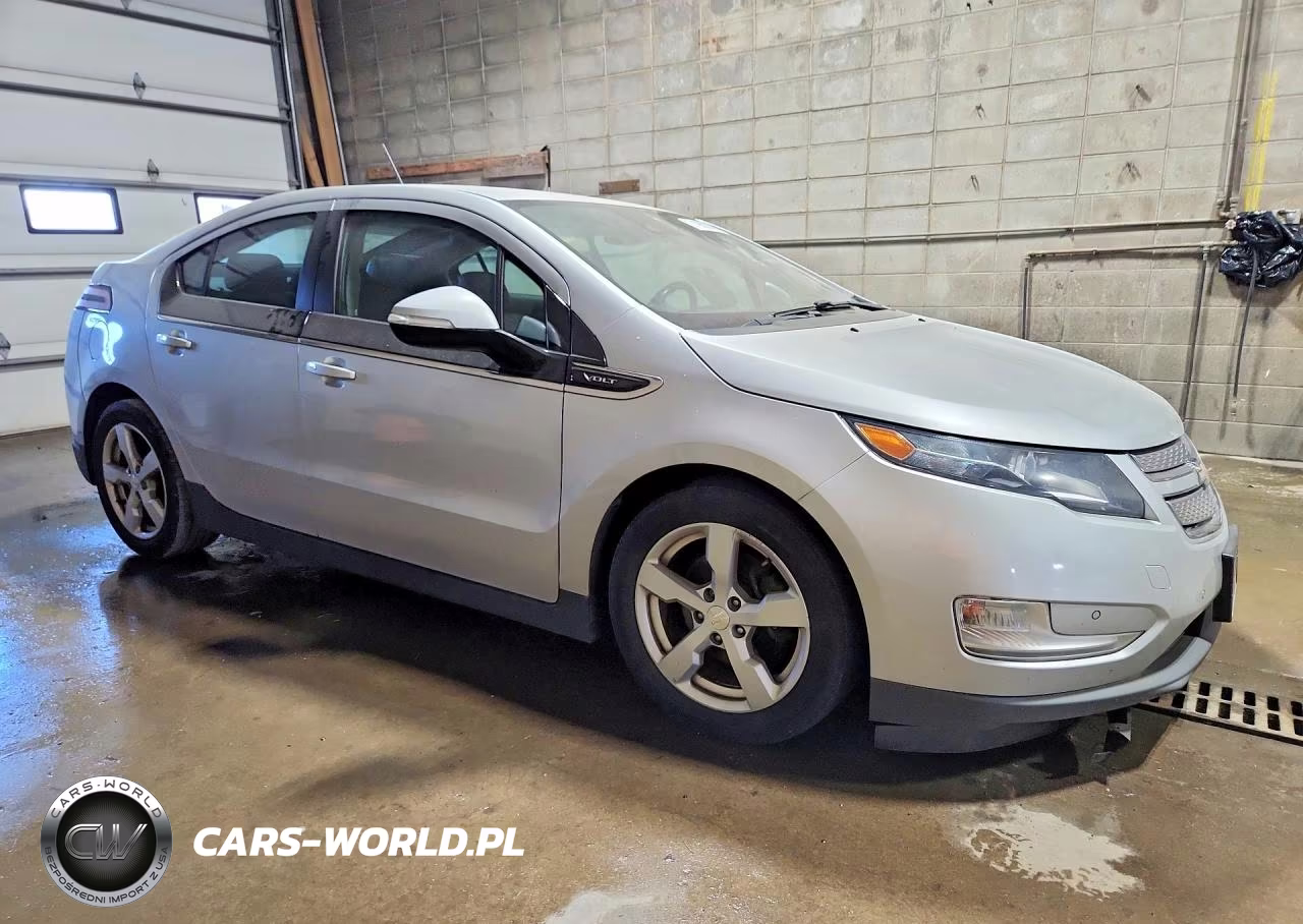 2015 Chevrolet Volt VIN:1G1RB6E43FU120854 - 4