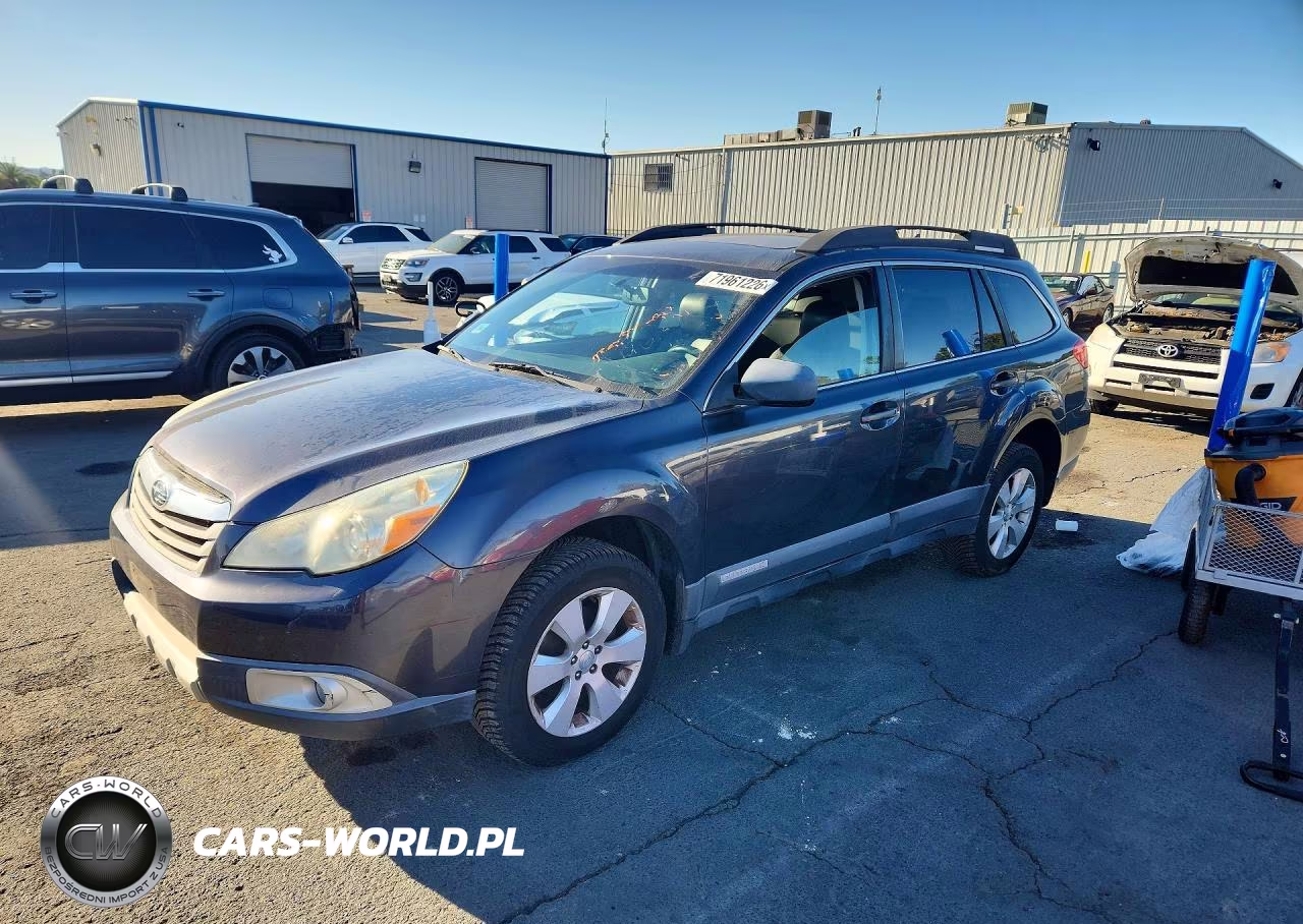 2011 Subaru Outback 2.5I Limited