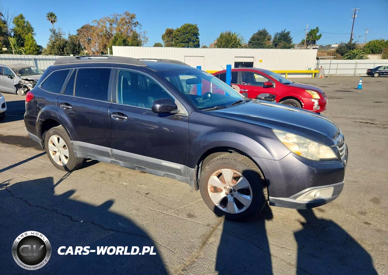 2011 Subaru Outback 2.5I Limited VIN:4S4BRBLC8B3385871 - 4