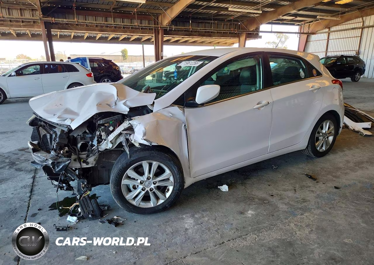 2014 Hyundai Elantra Gt Base