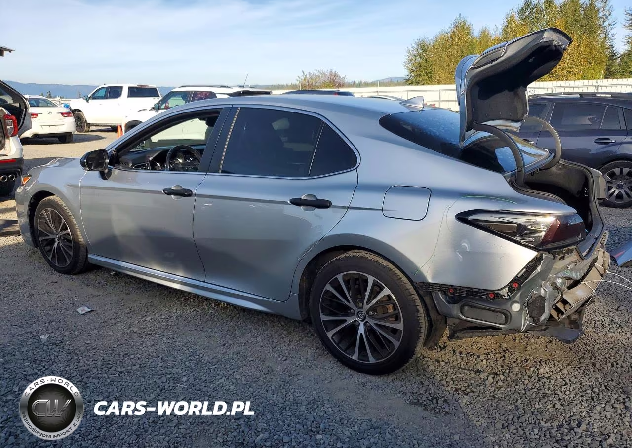 2018 Toyota Camry Se VIN:4T1B11HK0JU015850 - 2
