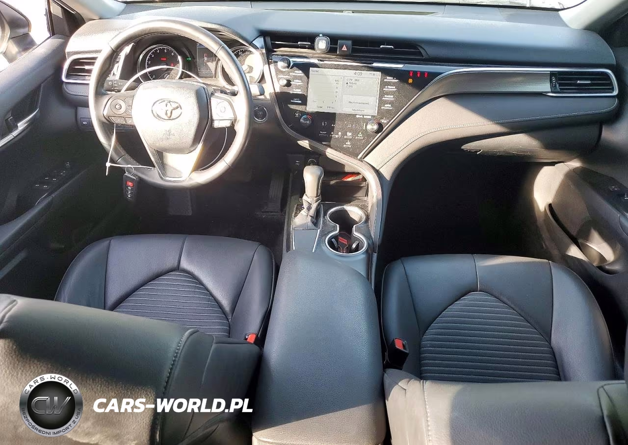 2018 Toyota Camry Se VIN:4T1B11HK0JU015850 - 8
