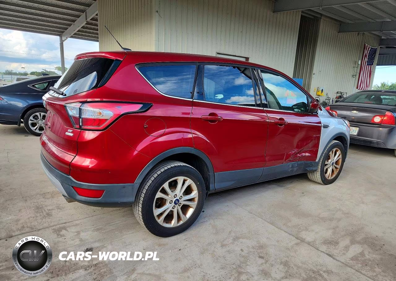2017 Ford Escape Se VIN:1FMCU0GD9HUE86785 - 3