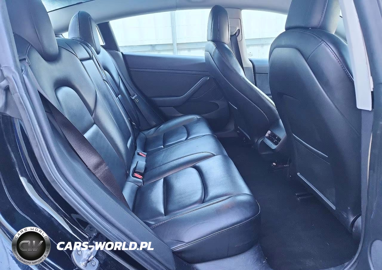 2022 Tesla Model 3 VIN:5YJ3E1EA5NF370603 - 10